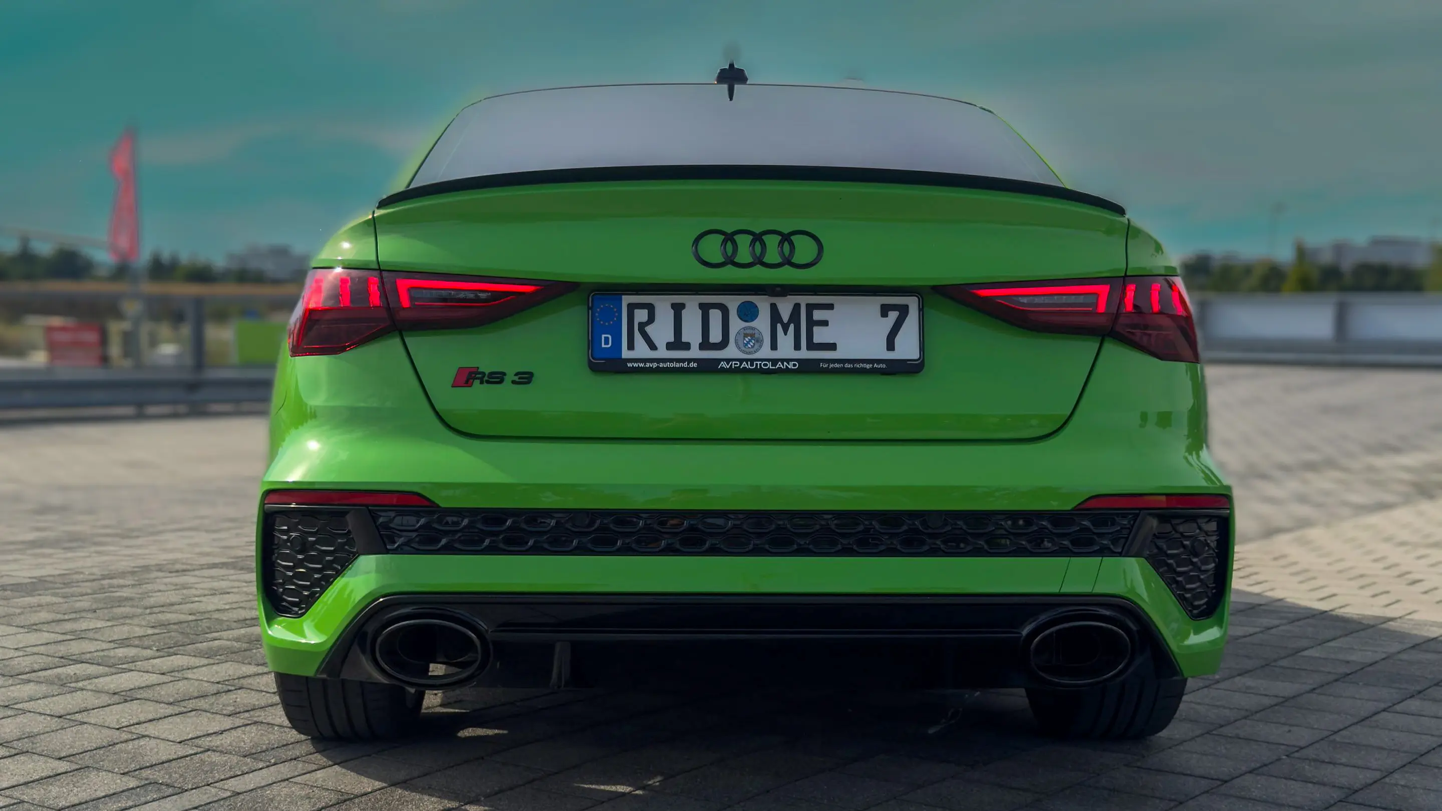 Audi RS3 Heck – Sportwagenvermietung Abensberg