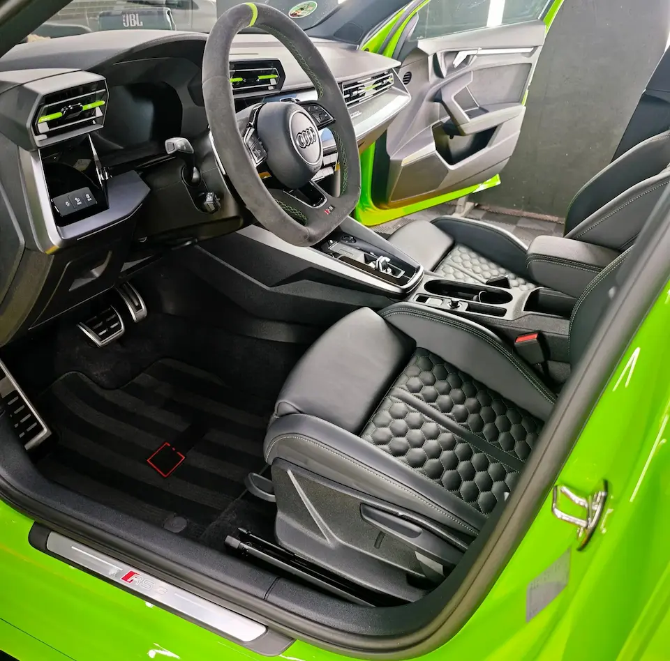Audi RS3 Innenraum – ICON RENT Abensberg